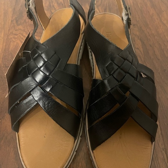 NWT Huaraches by Bearpaw Leather Sandals Size 9 - Picture 3 of 6